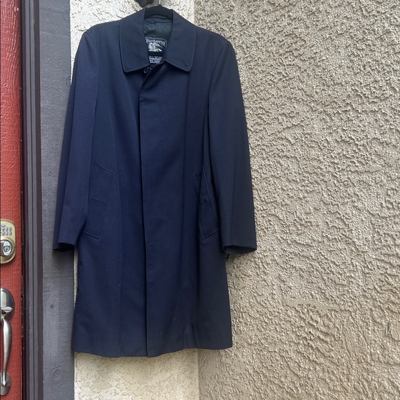 Dark blue Burberry long trench coat. Great condition! Free shipping! - Picture 11 of 13